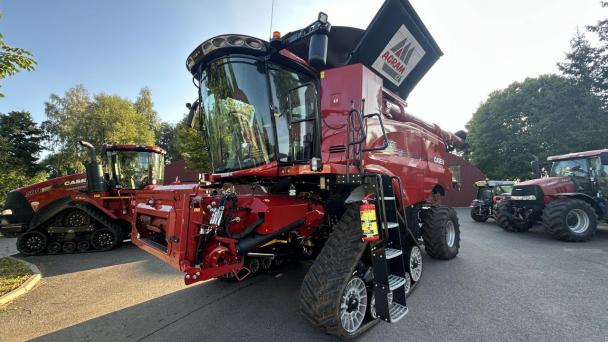 Case IH AF8250 pásový podvozek