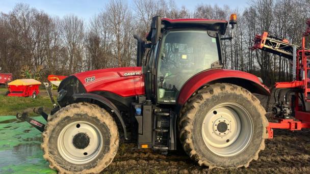 Case IH Maxxum 125
